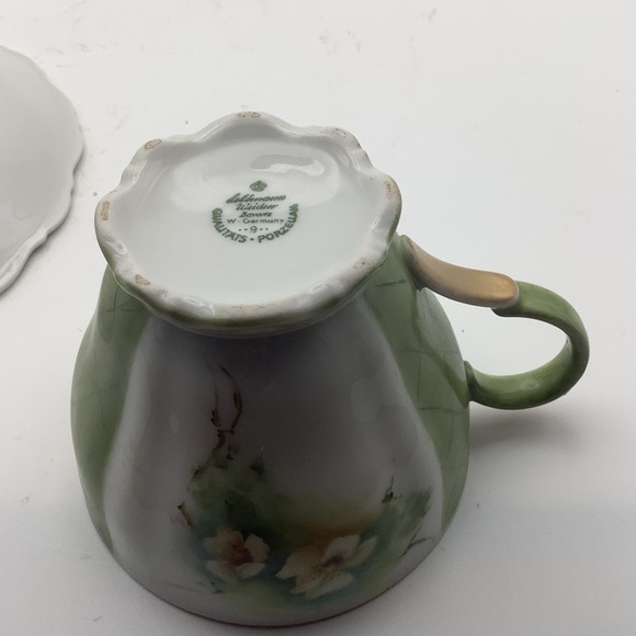 Vintage Bavaria Seltzmann Weiden Hand-Painted Cup and Saucer - Picture 13 of 15